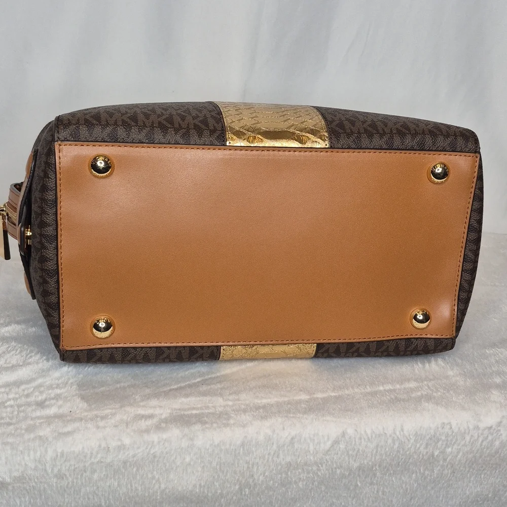 Michael Kors nwt elegant